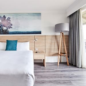Deluxe Room Two Double Beds Pool View